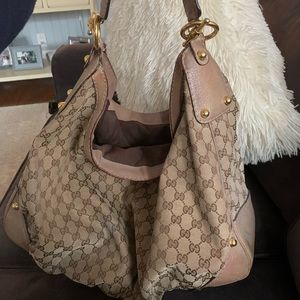 Woman’s Gucci Handbag